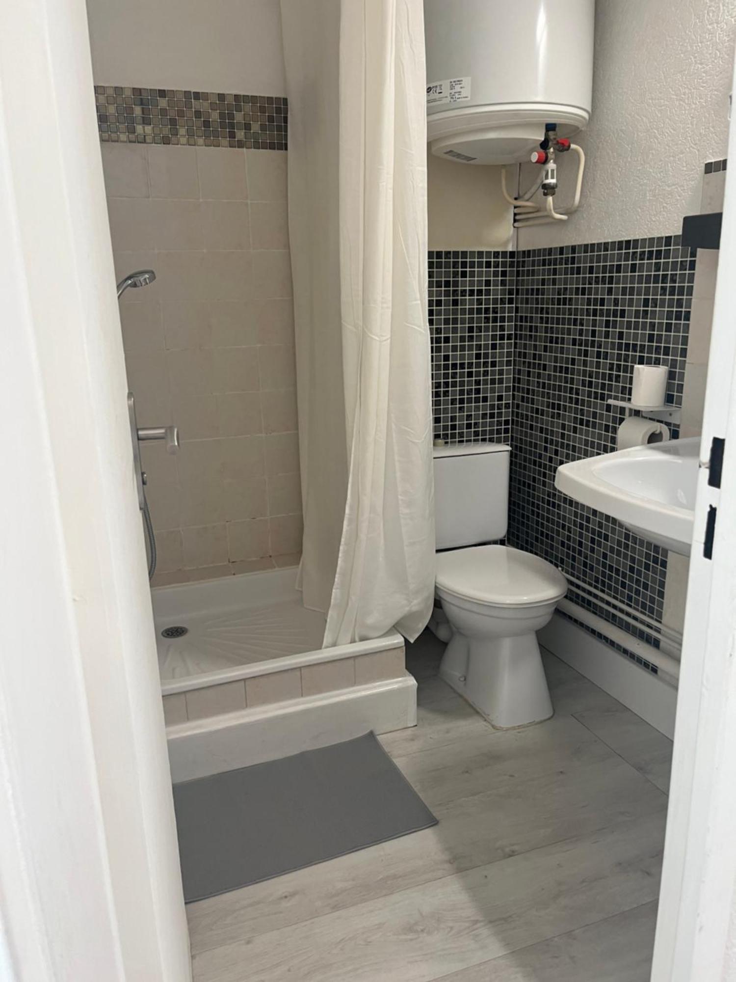 Les Appartements De Lina By Lg Immo - Self Check-In - La Grande Motte Bagian luar foto
